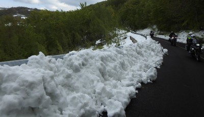 passaggio tra la neve