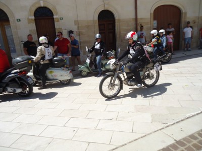 Arriva il pilota locale....